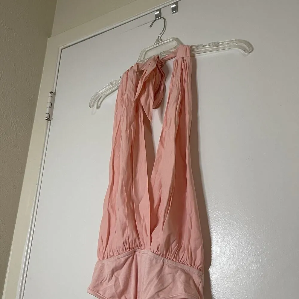 Superdown Keely Halter pink deep plunge bodysuit size US XS - Image 4