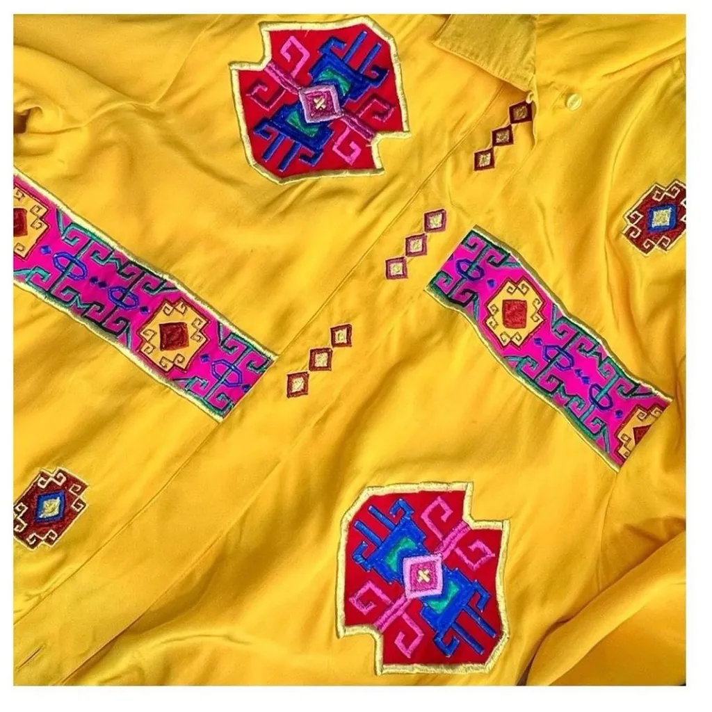 Rare Vintage 90s Adrianna Papell  Silk Jacket –Yellow + Navajo Embroidery – M - Image 8