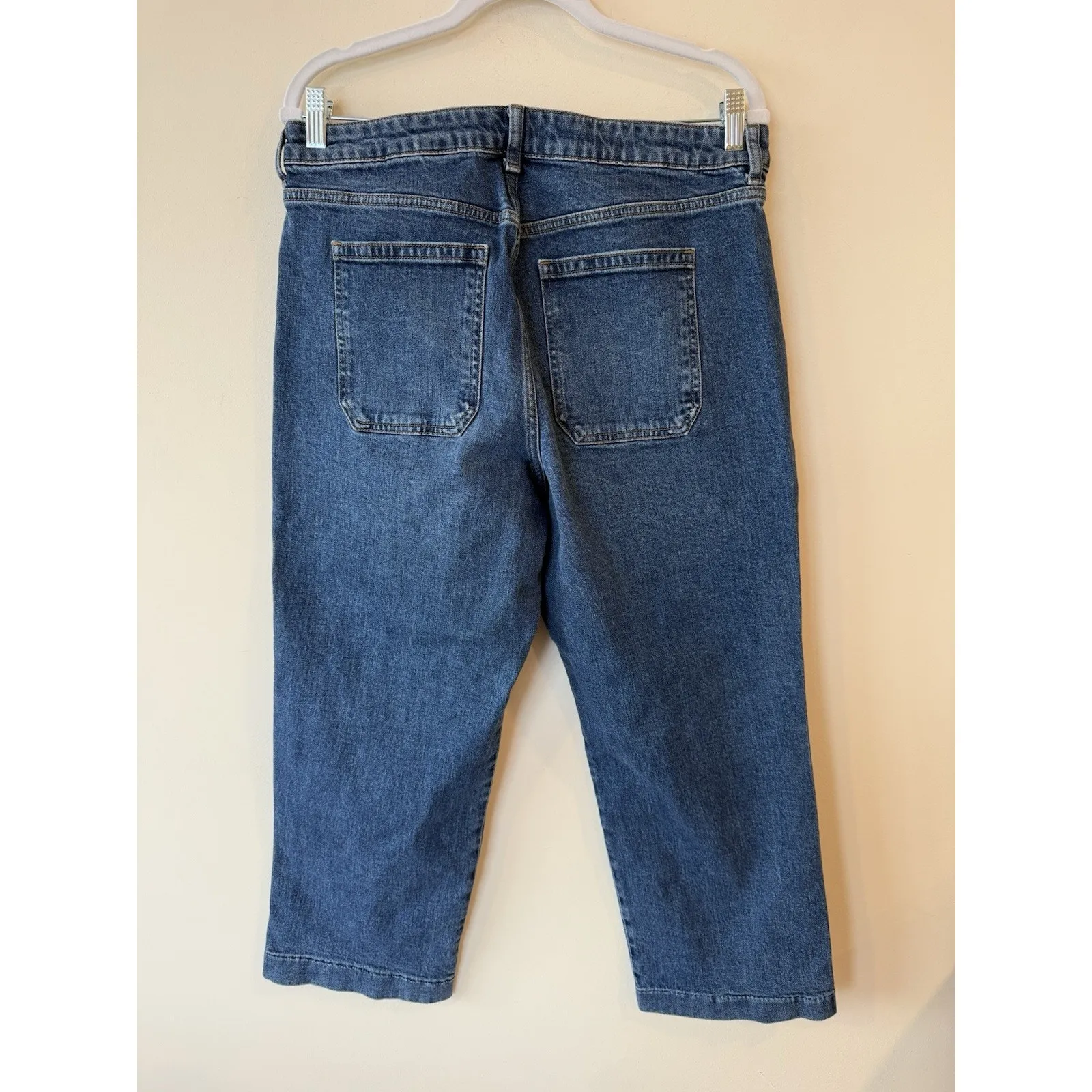 Old Navy Women's Wide Leg Dark Wash Denim Mom Jeans Size 14 Normcore - Image 2