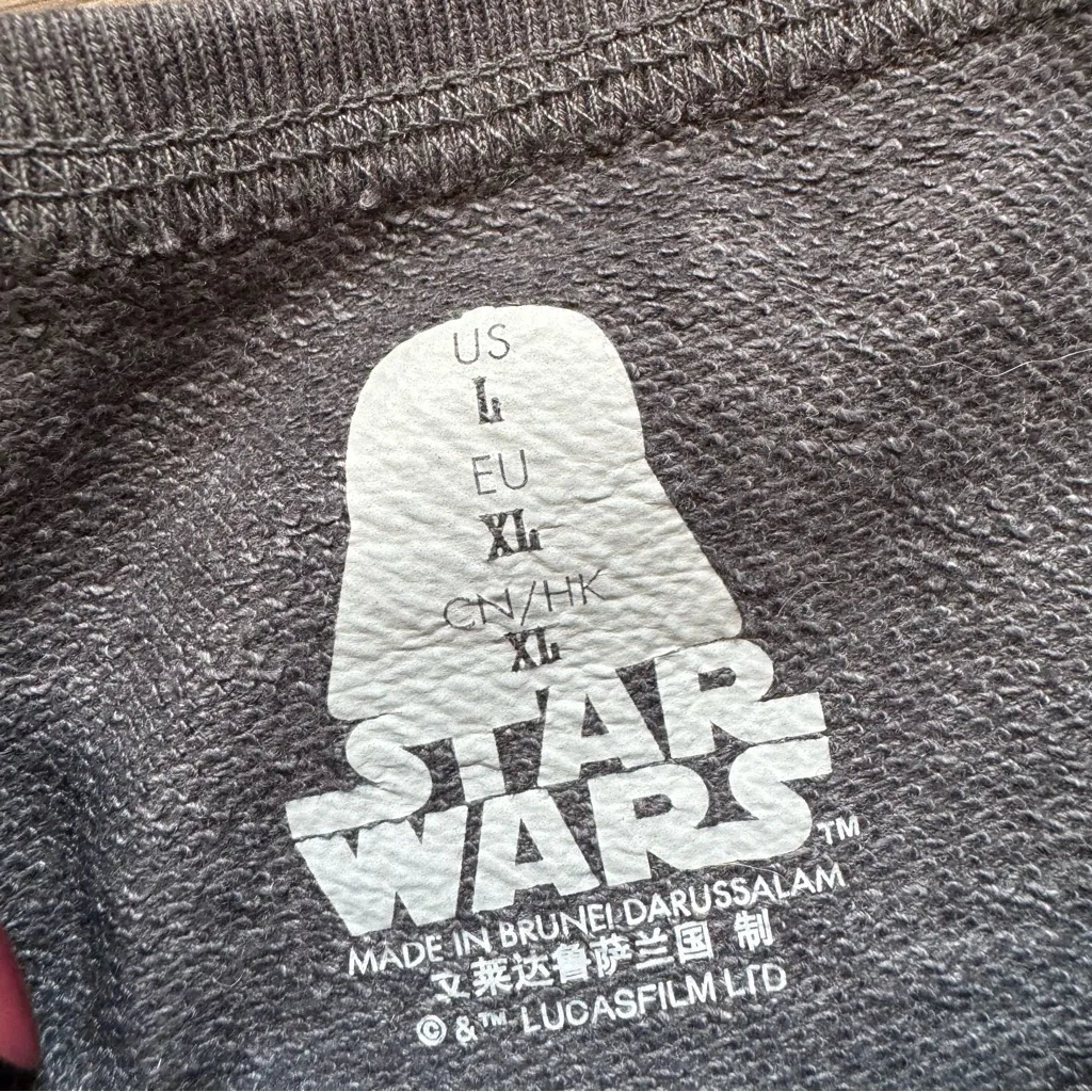 Star Wars Gold‎ Logo Crewneck Sweatshirt (Size L) - Image 2
