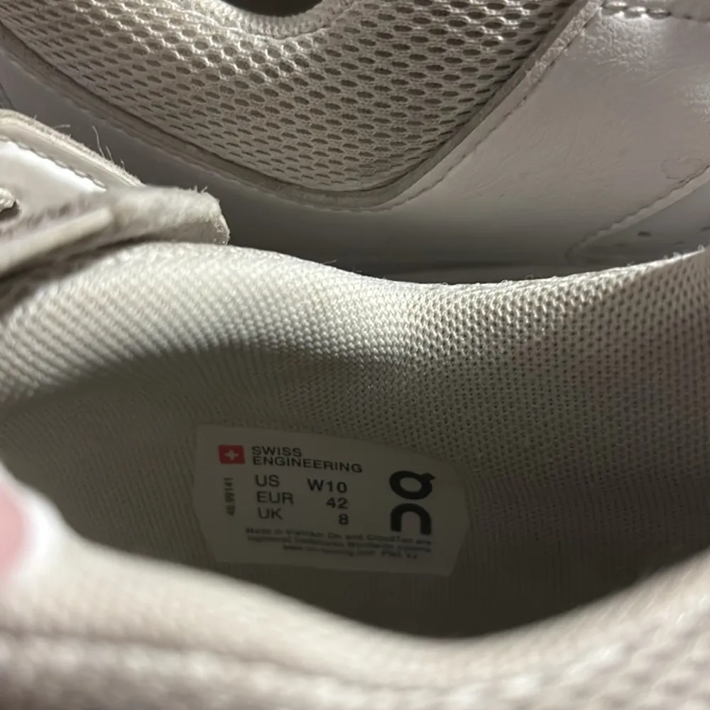 On cloud THE ROGER Clubhouse shoes White Size 10 - Image 6