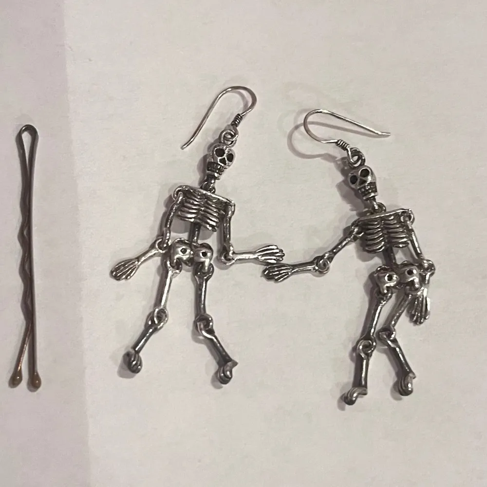 dancing skeleton earrings - Image 6