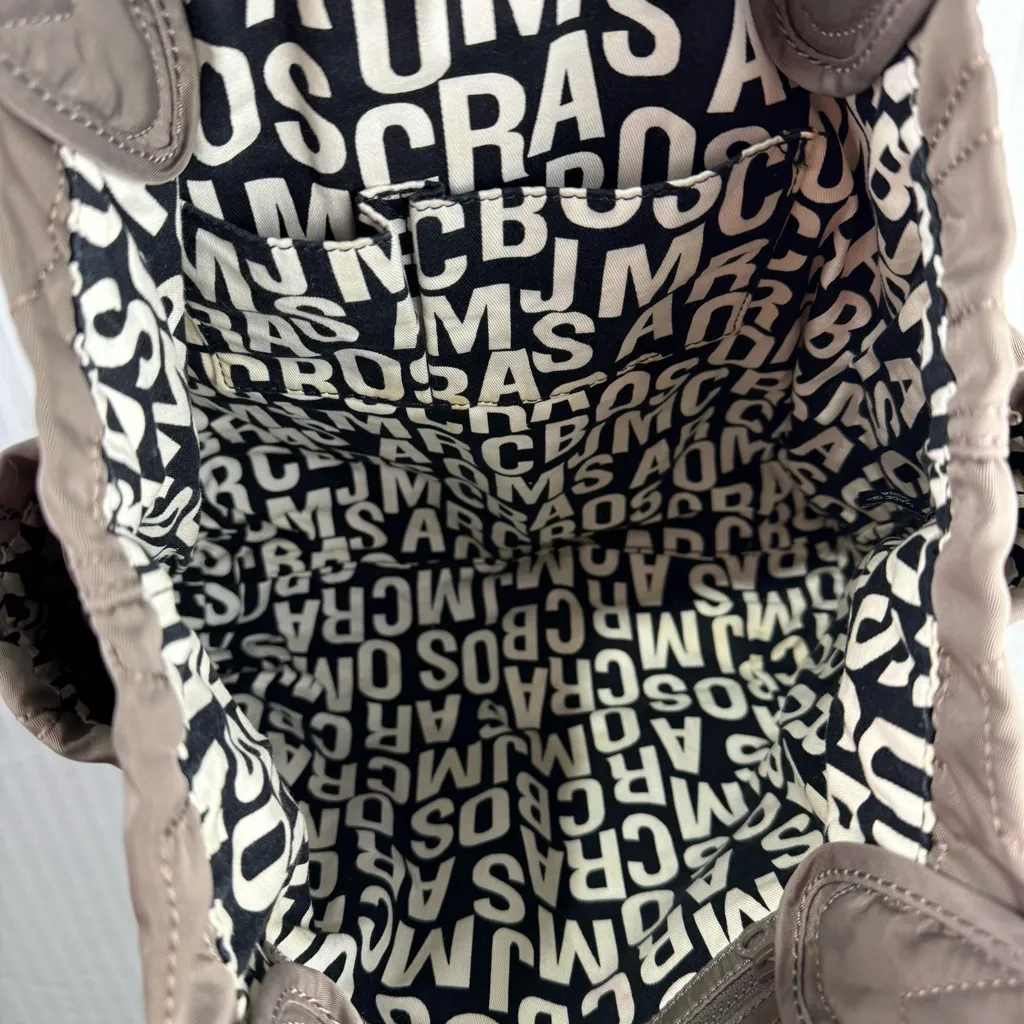 Marc Jacobs  Taupe Logo Quilted Nylon Medium Tote Bag Workwear - Image 6