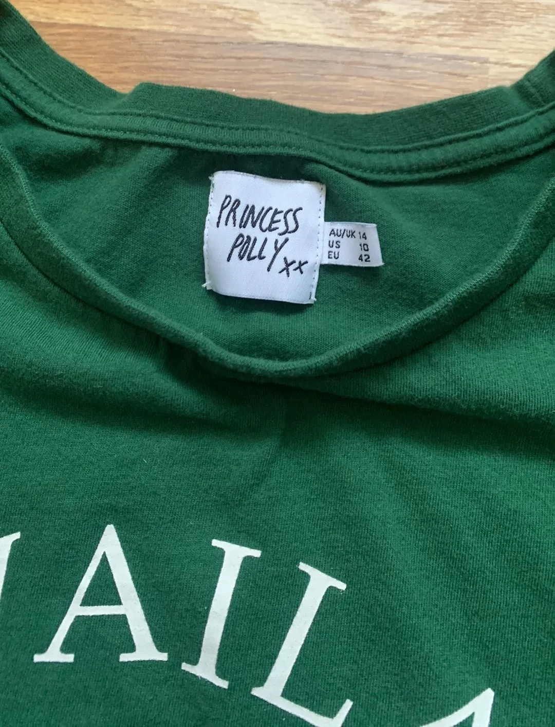 Princess Polly Unavailable Green Crop Tee - Image 7