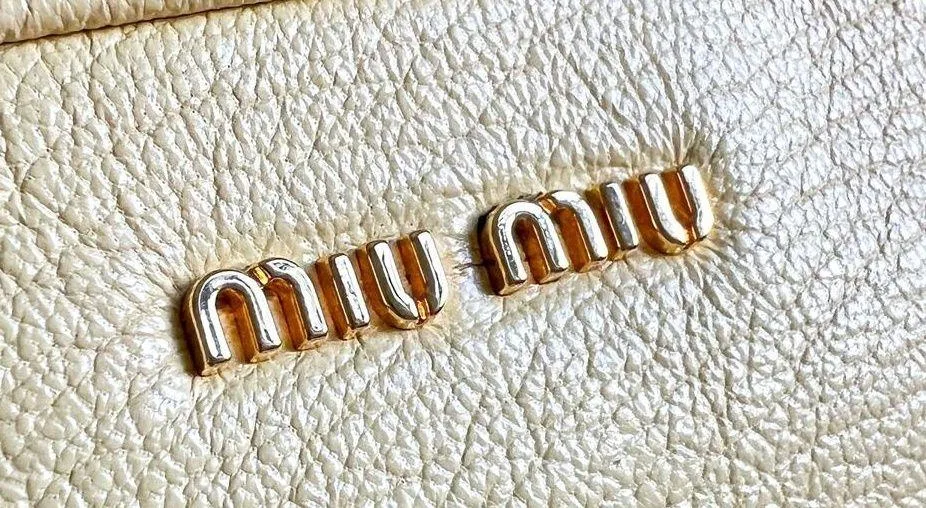 MIU MIU Yellow Leather Double Zip Crossbody / Shoulder Bag - Image 13