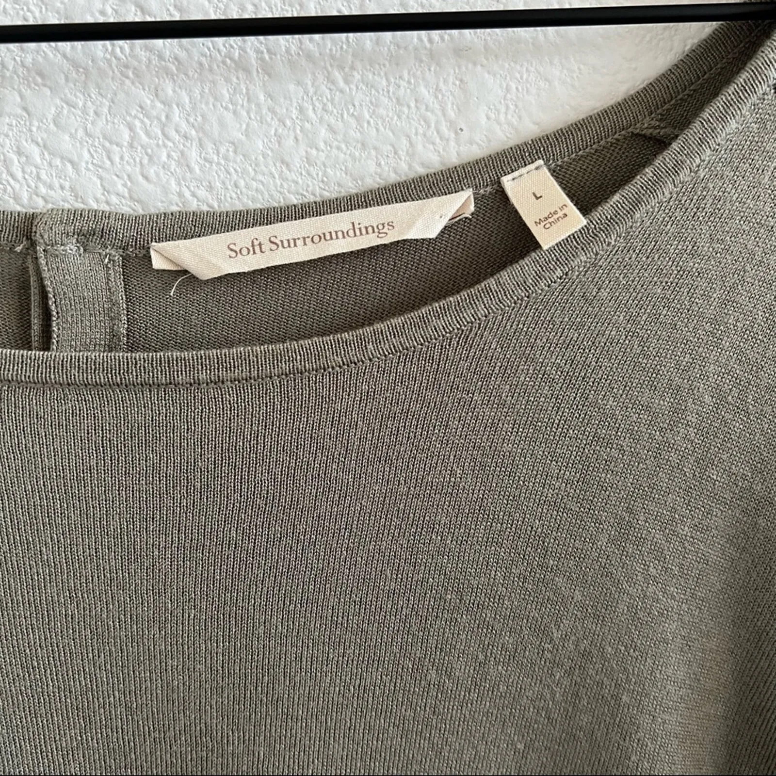 Soft Surroundings Go Lively Button Back Sweater Silk Blend Bay Leaf Large - Image 4