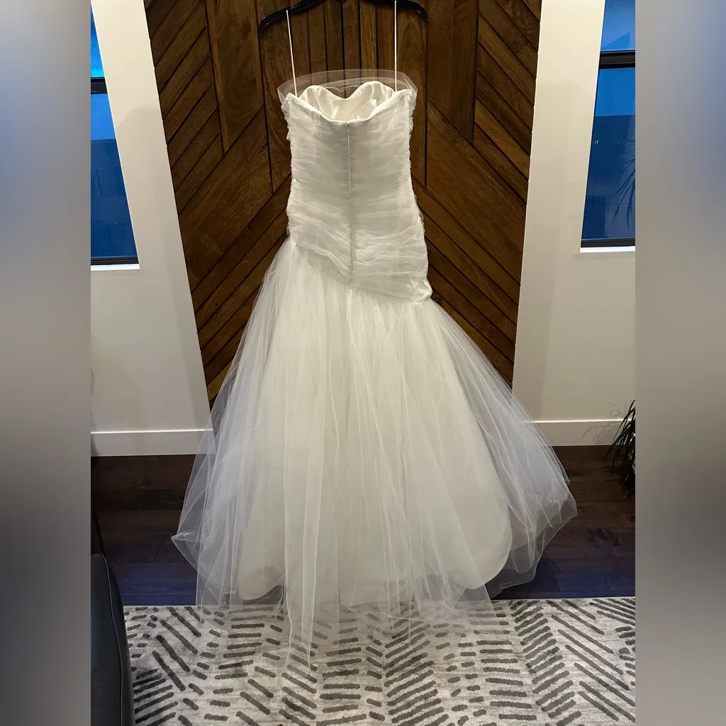 NEW Christian Siriano Strapless Wedding Gown. - Image 2