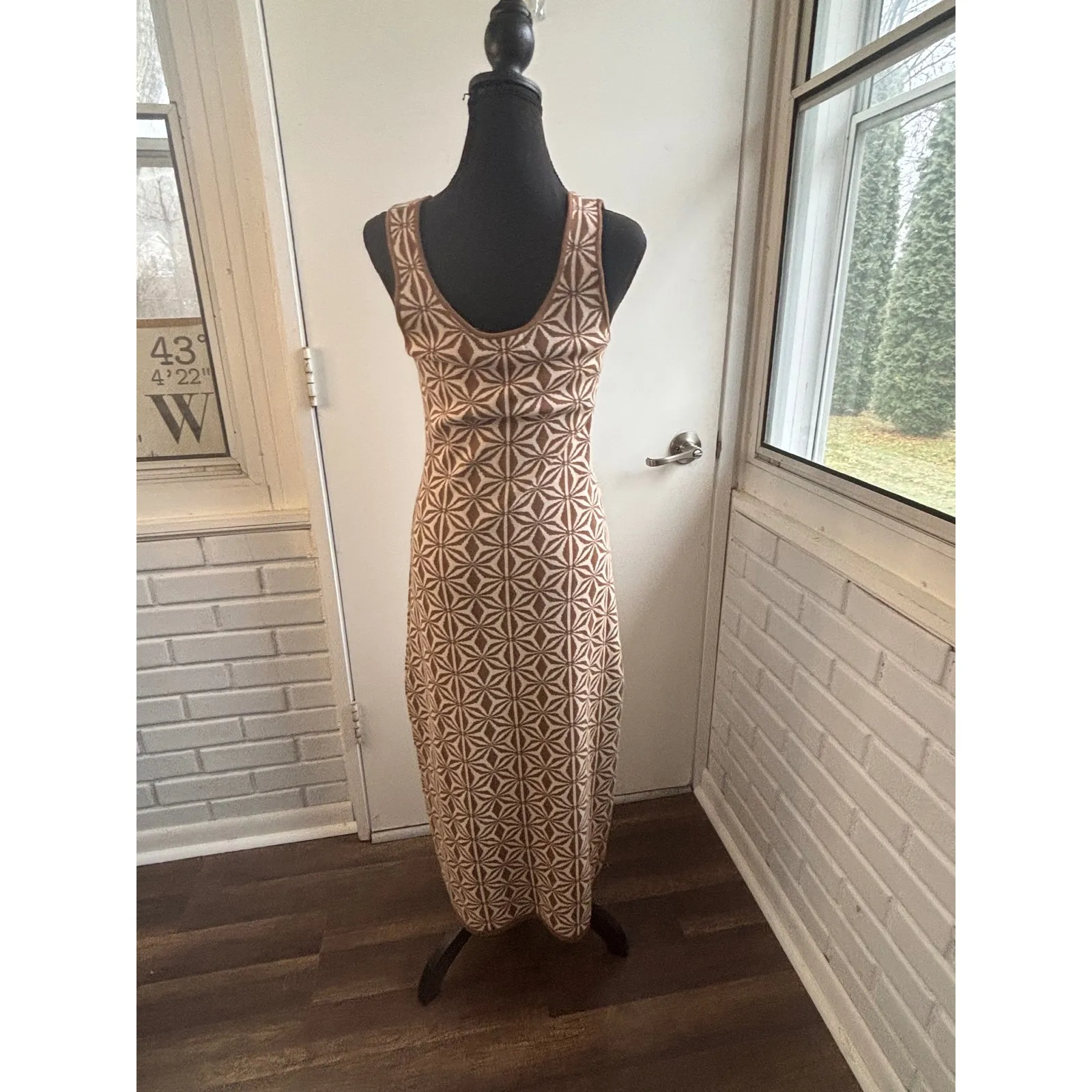 House of Harlow 1960 NWT Geometric Knit Maxi Dress medium boho retro layered Brown - Image 4