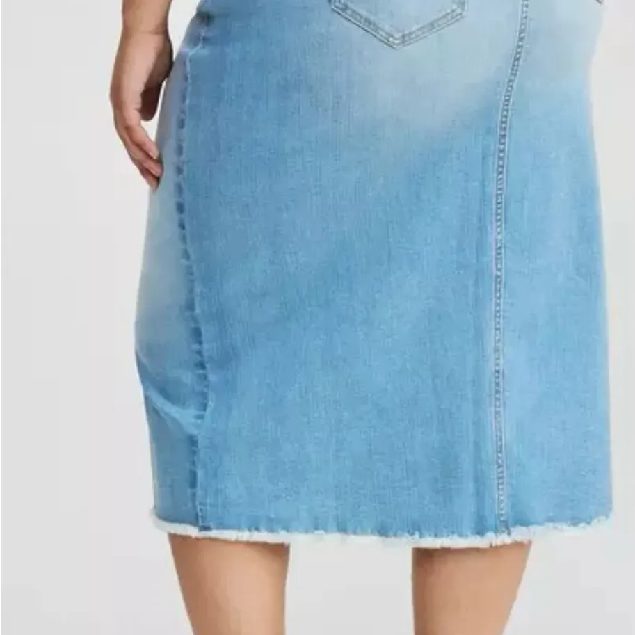 NWT Torrid Midi Denim Front Slit Skirt, Light Blue Denim Pencil Skirt - Image 2
