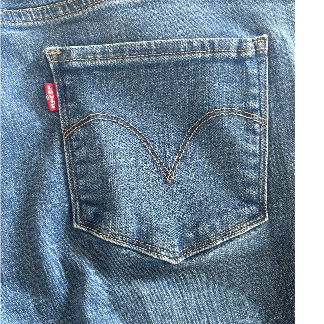 Levi's Denim Embroidered Floral Design Blue Cotton Casual Jeans Women's Size 34‎ - Image 5