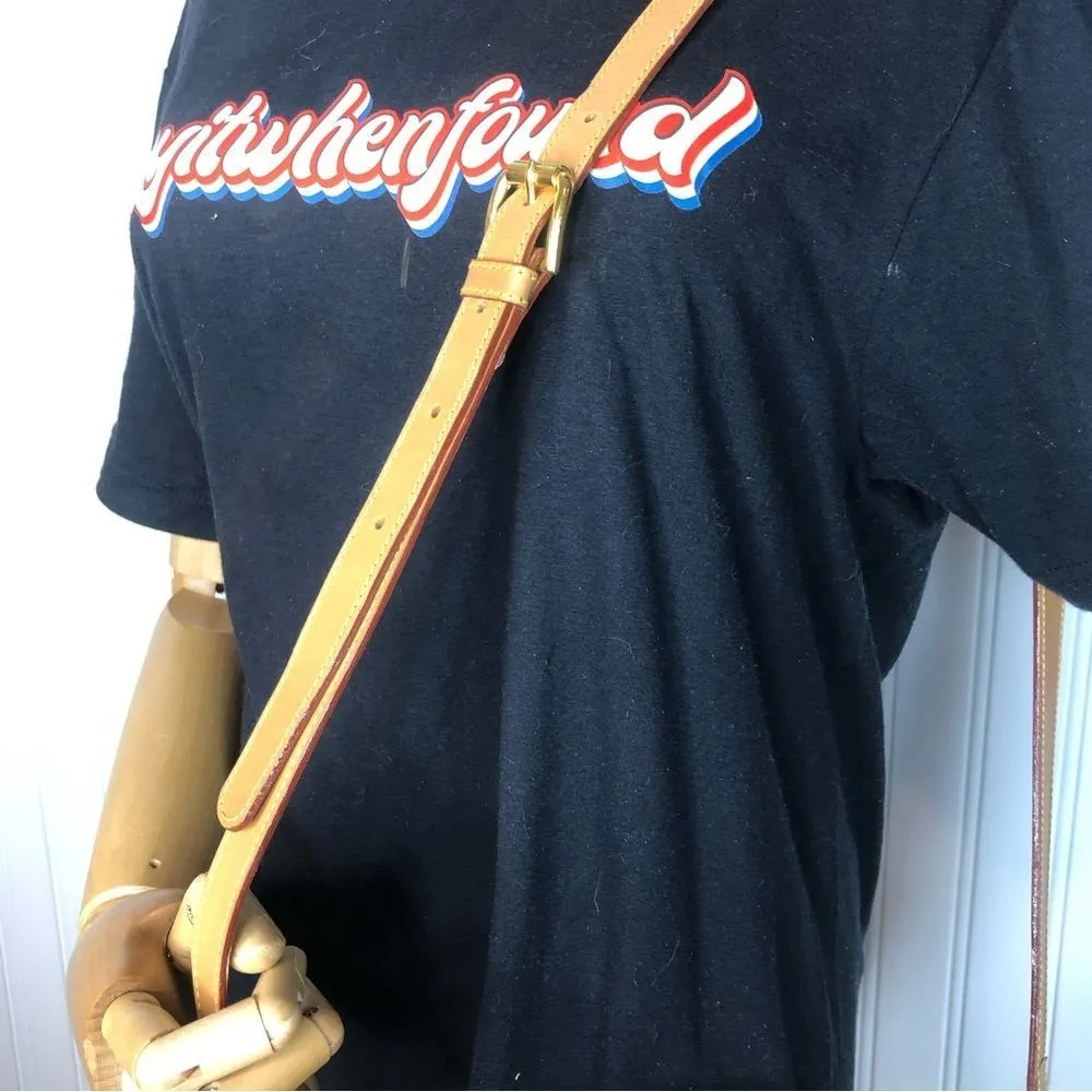 ETRO Milano Red Paisley Top Zipper Crossbody Shoulder Bag Stunning Condition - Image 5