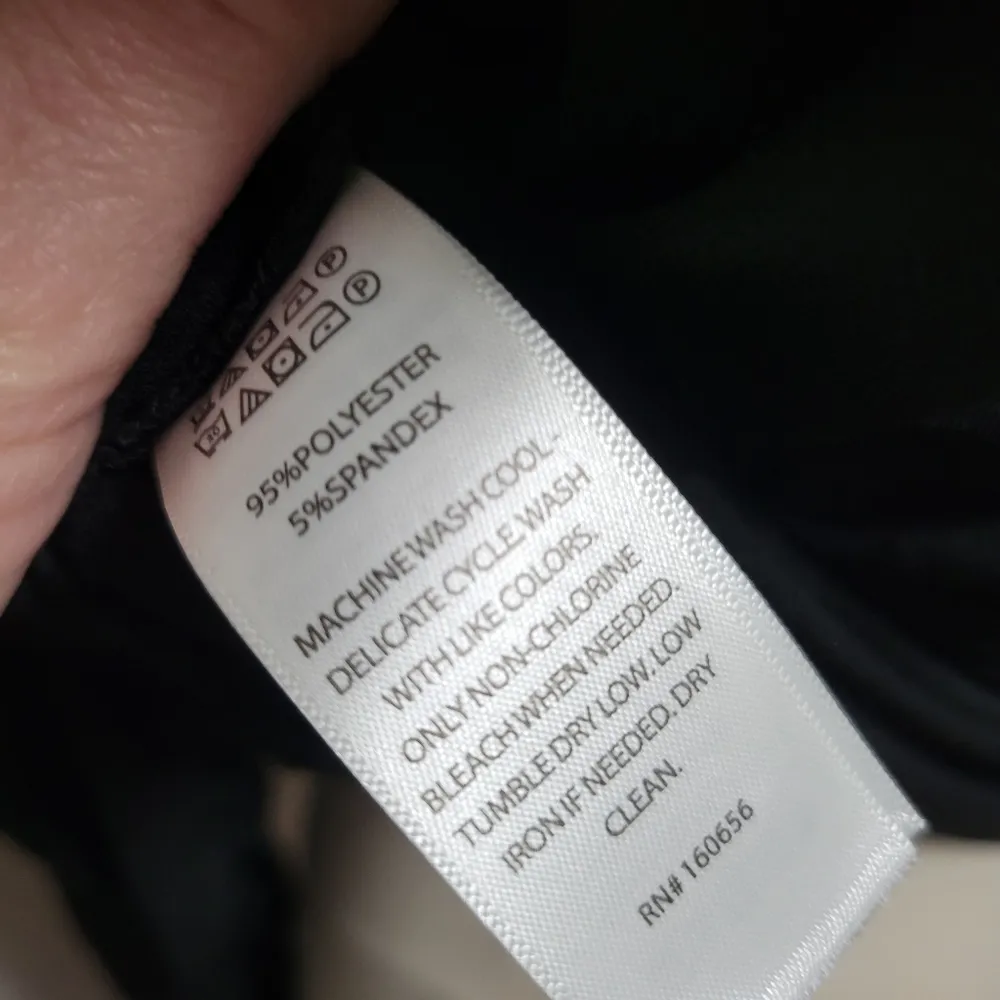 Joie black ruched bodycon vneck blouse size - Image 10