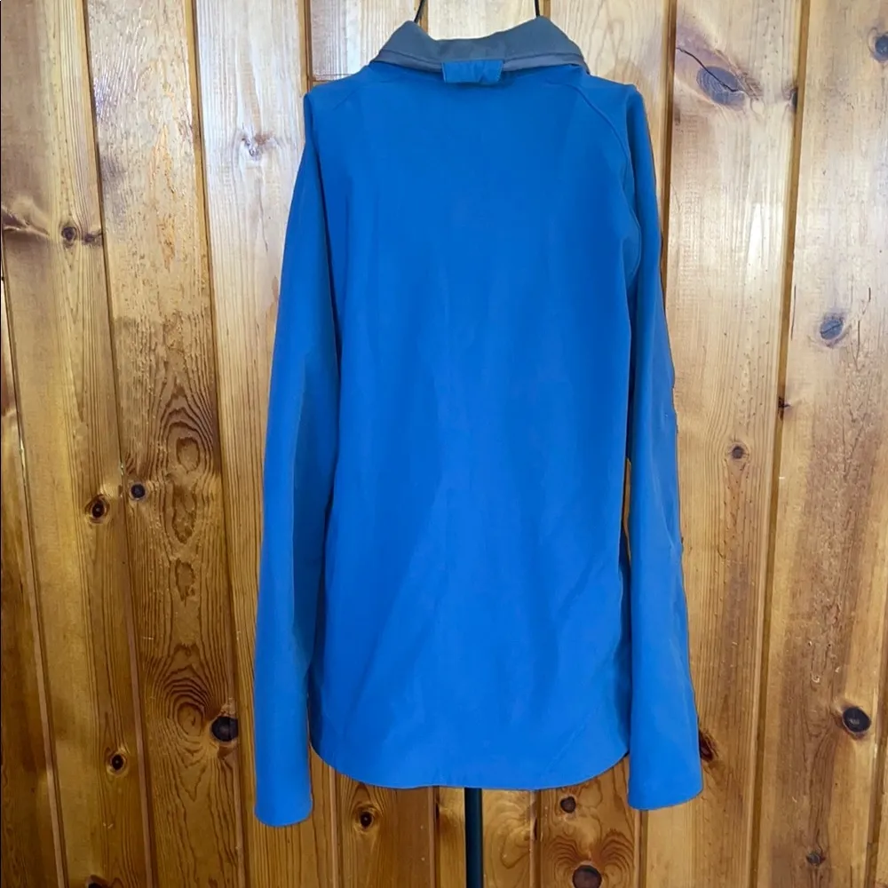 Patagonia Blue Soft shell Jacket High Collar outdoor wear size large women’s - Image 7