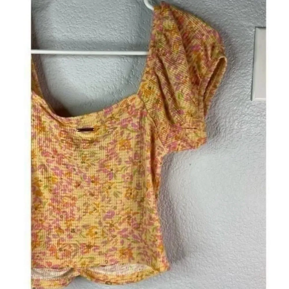 Billabong Peasant Croped Rushed Floral Print Orange Women's Top NWT - Image 6