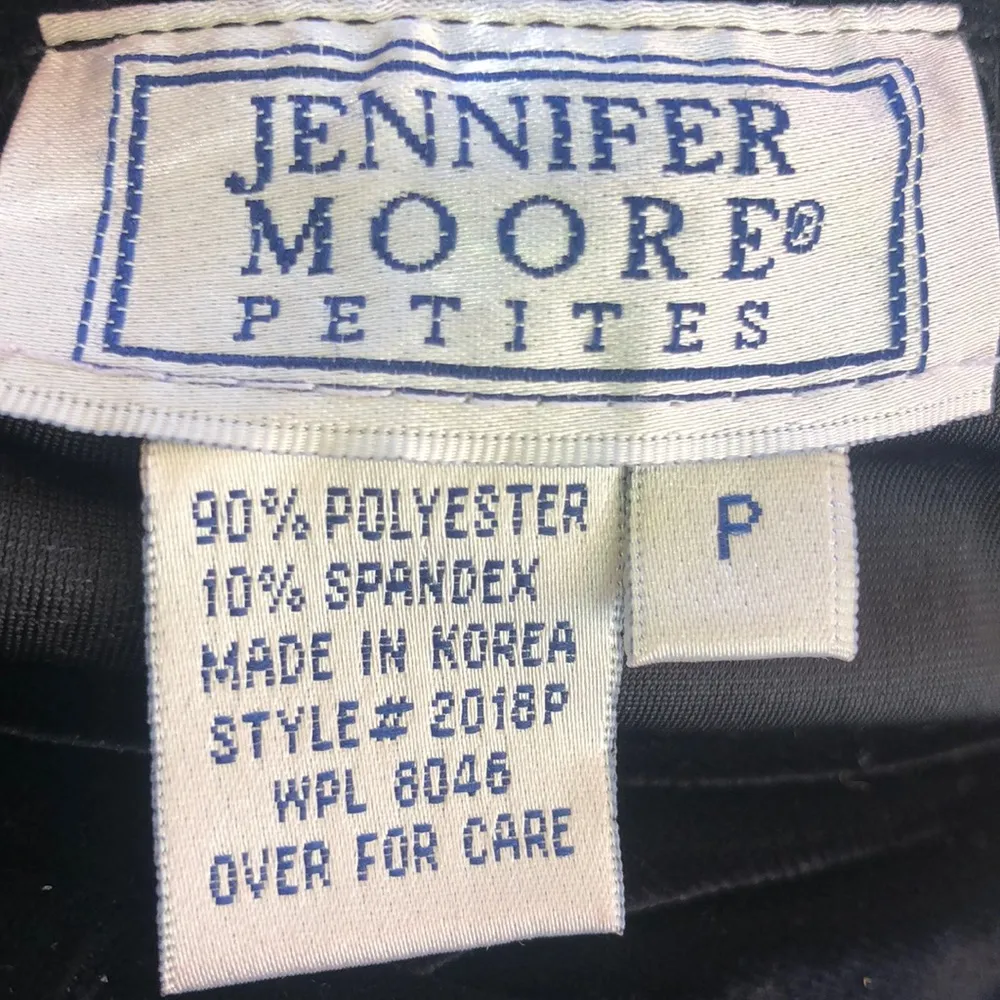 Jennifer Moore  velvet skirt set - Image 6