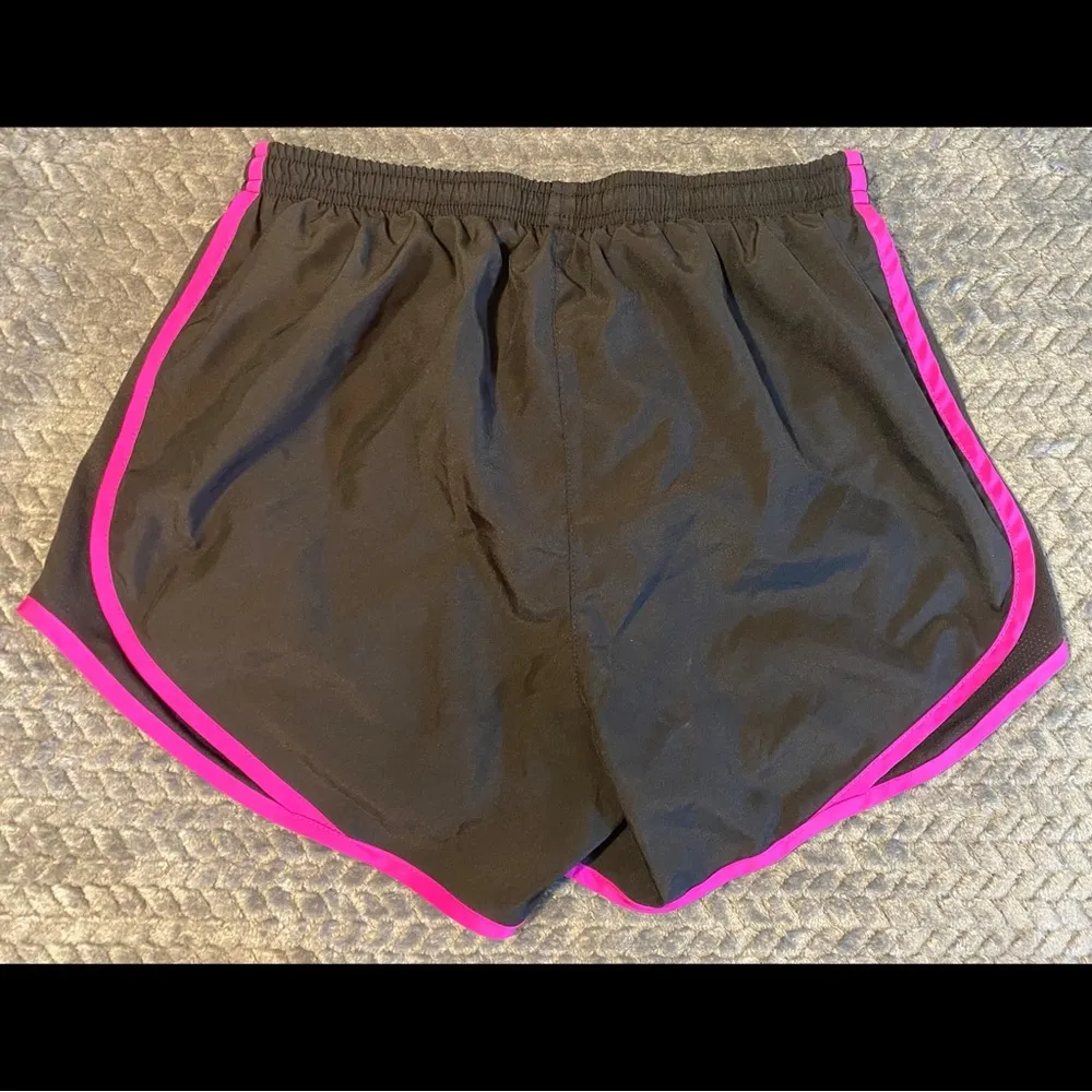 Nike  Running Shorts - Image 5