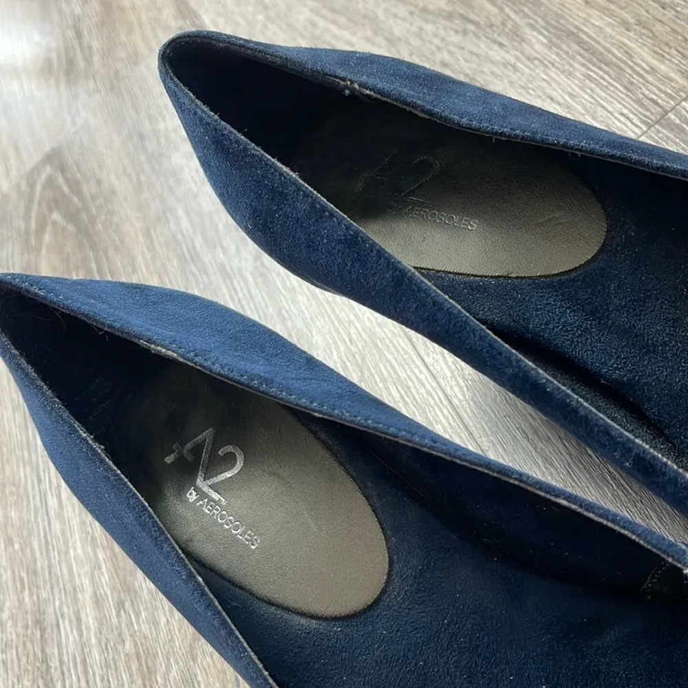 A2 by Aerosoles Crosswind Blue Faux Suede Heels Size 9.5 - Image 12