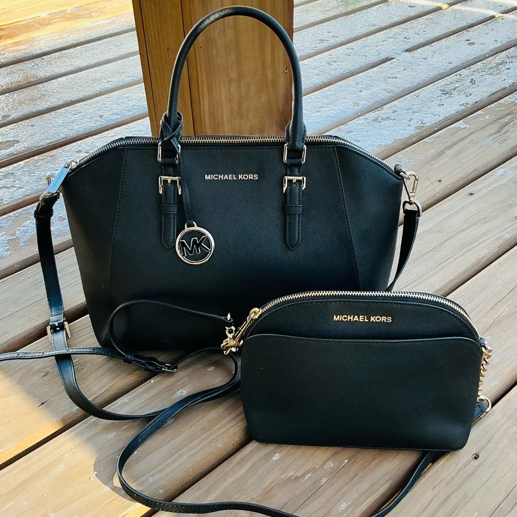 Dressy❤️Michael Kors crossbody 🖤 - Image 12