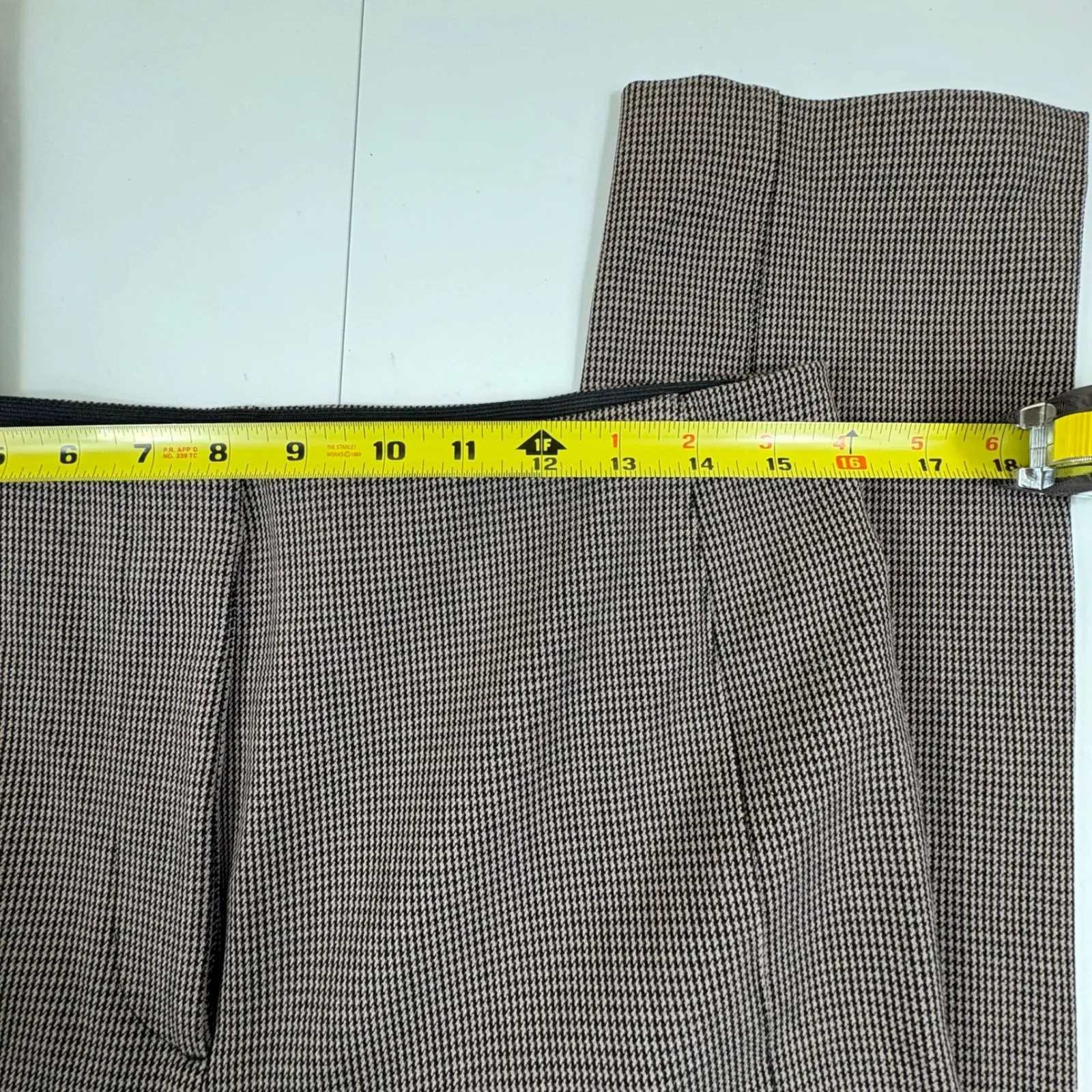 Ann Taylor Houndstooth Career Dress Pants Size 10 Black Tan Flat Front Ankle Zip - Image 5