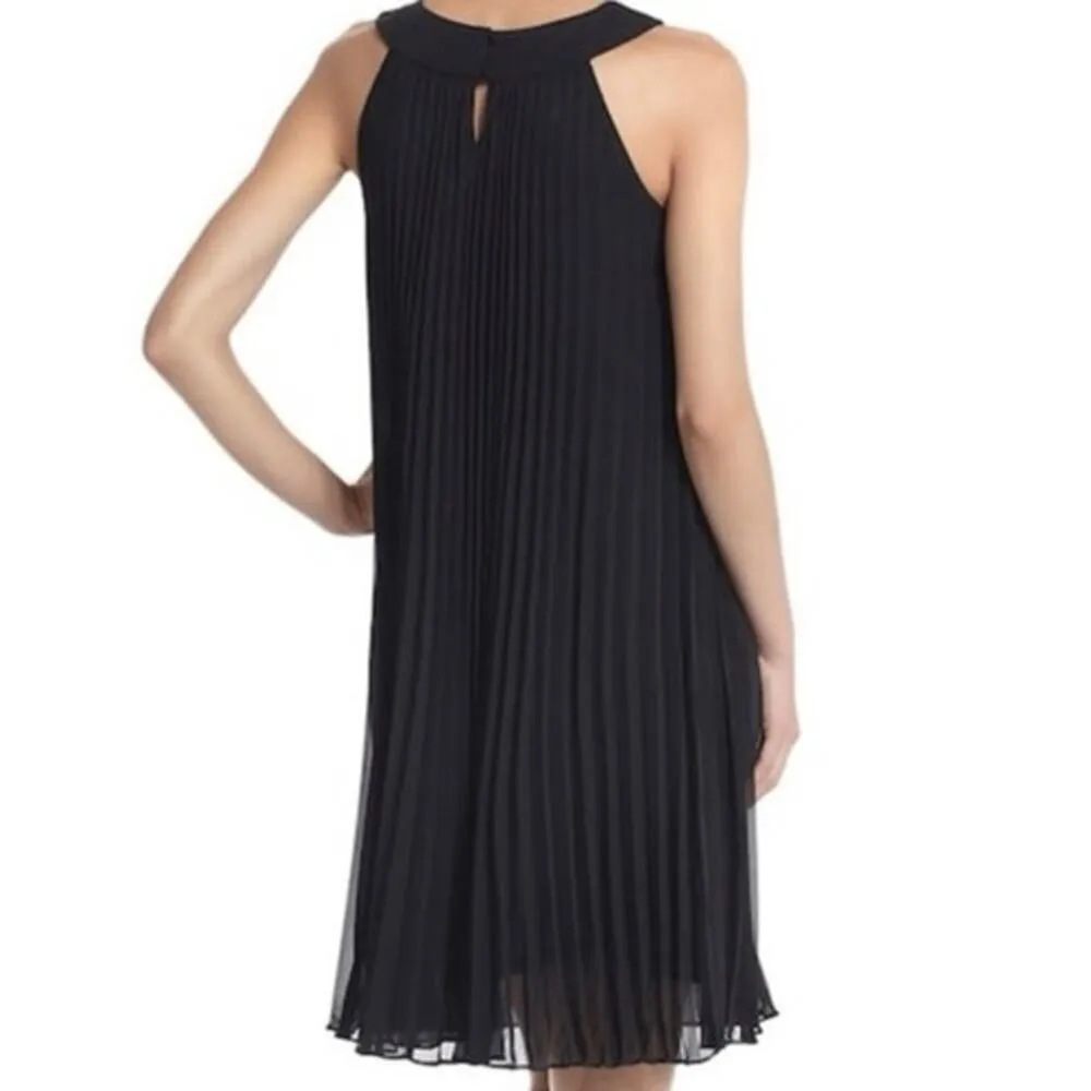 White House Black Market Trapeze Pleated Chiffon Dress Cutaway Shoulders 
Size 8 - Image 2