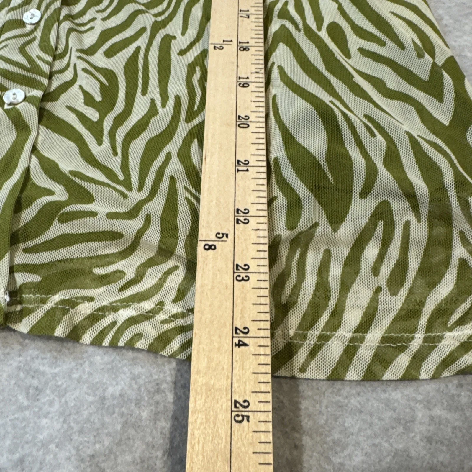 Joie Button Front Shirt Womens Medium Green White Zebra Print Fairy Layered - Image 15