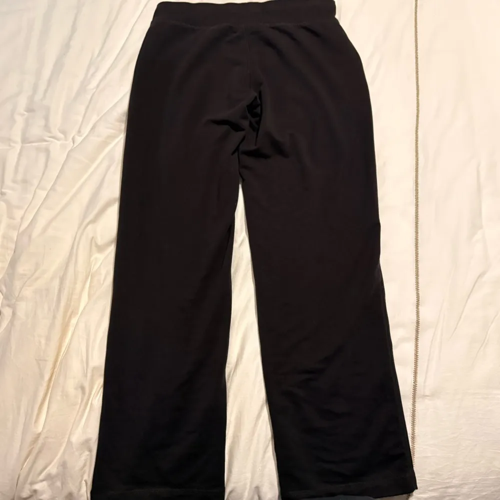 Athletic Works Black Cropped Sweatpants - Size S (4-6) - Image 3
