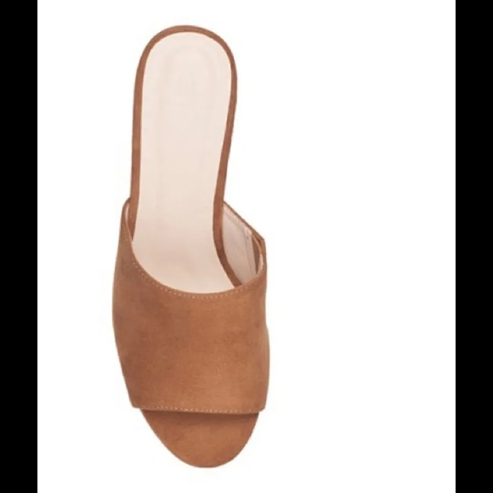 Halston Vegan suede dress sandal gold detail cognac color - Image 4