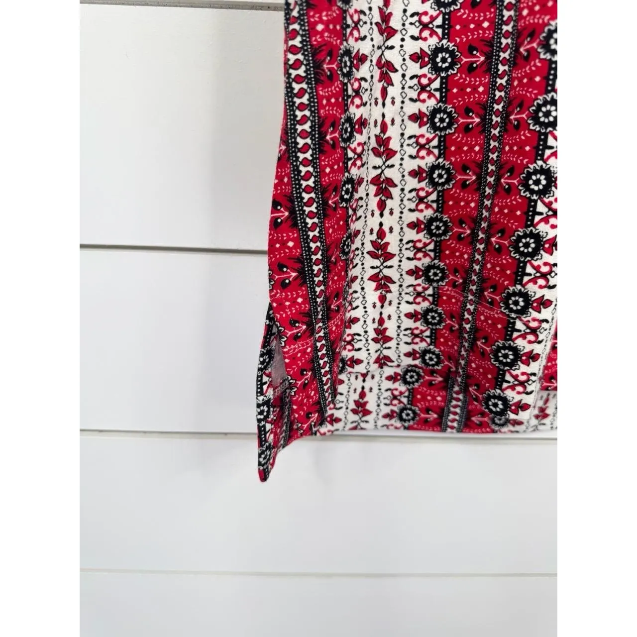 J. Jill Wearever Short Sleeve Top Red White Black Geometric Striped Size XS - Image 5