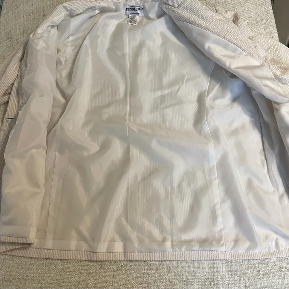 Pendleton  Women’s Striped Blazer - Image 10