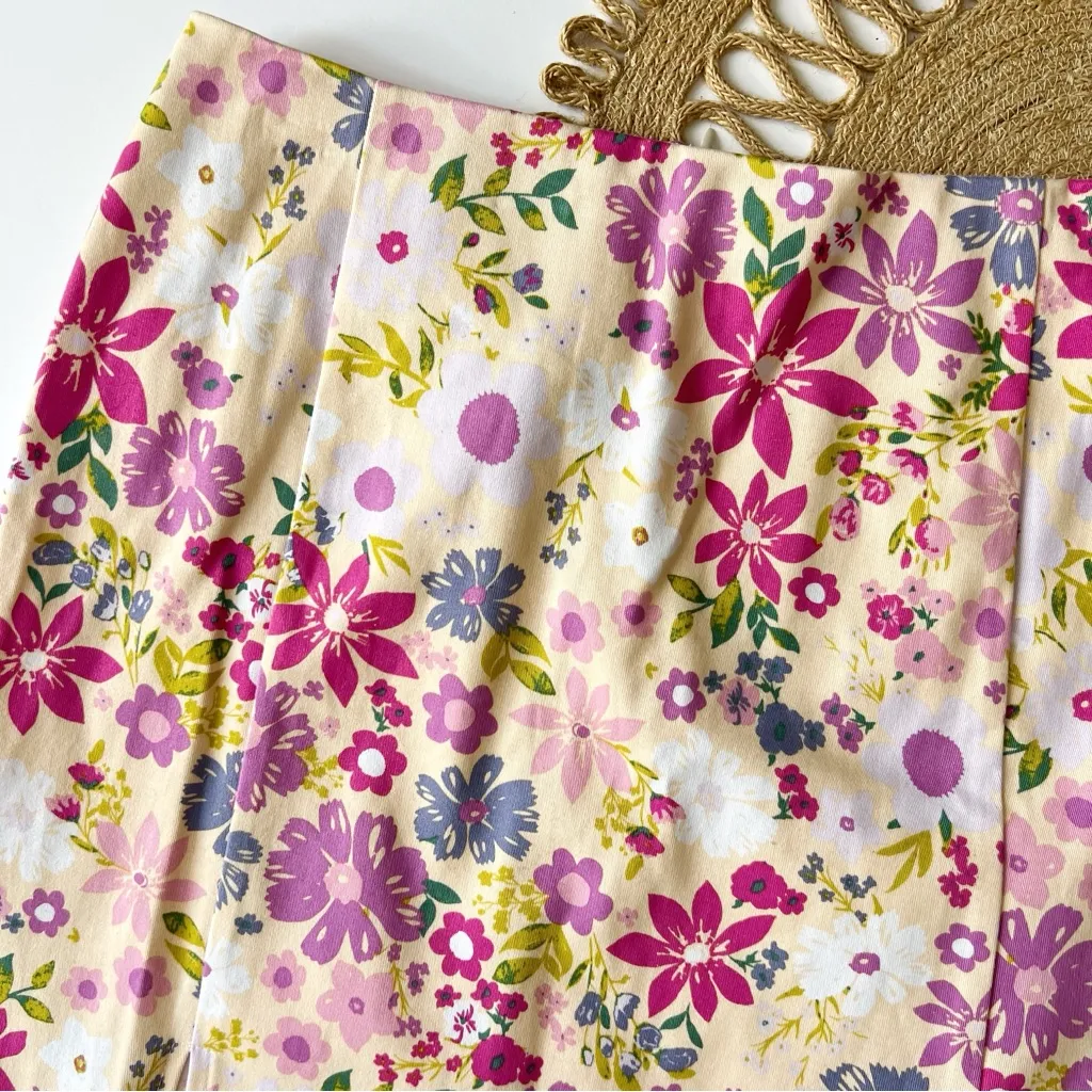 Love On A Hanger Floral Skirt - Image 3