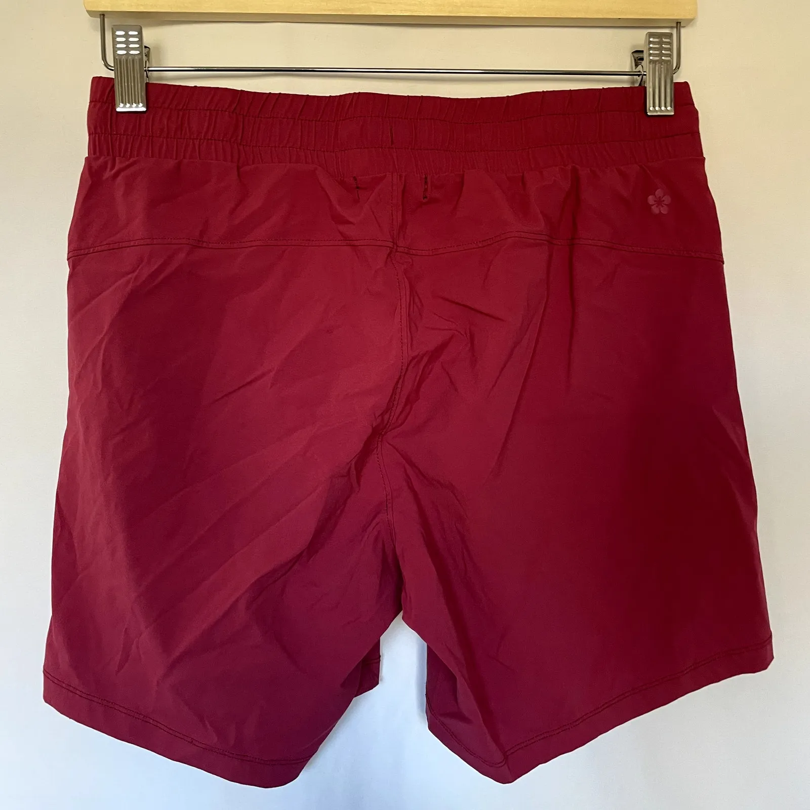 Tuff Athletics deep pink elastic waist athletic shorts pockets women's small - Image 4