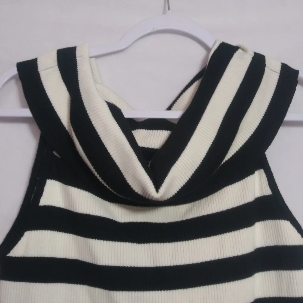 Broadway 38 Striped Knit Black and White Cowl Neck Contemporary Women's Top Sz L Size L - Image 3