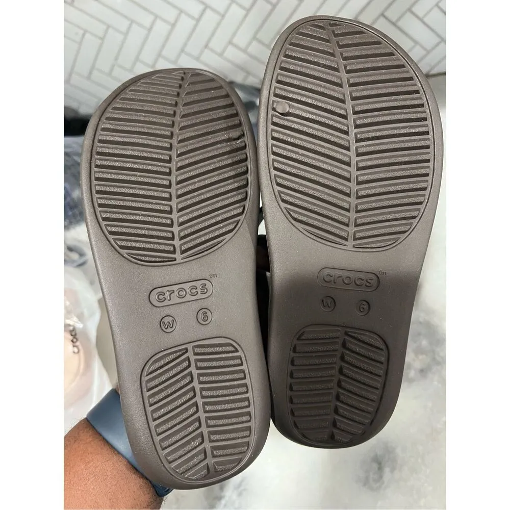 Crocs Getaway Strappy Sandals Espresso Brown Women’s Size 6 209587-6UR New - Image 2