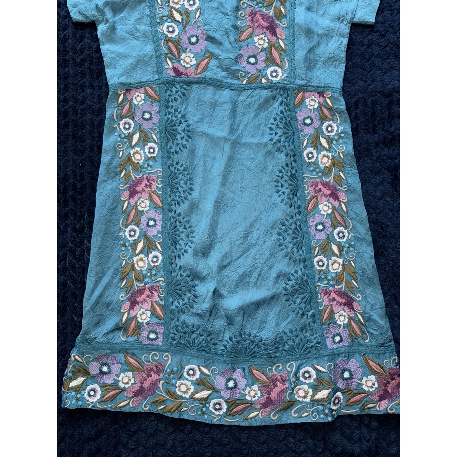 Sundance Women's Malika Crinkle Cupro‎ Floral Embroidered Dress Size Xs - Image 2