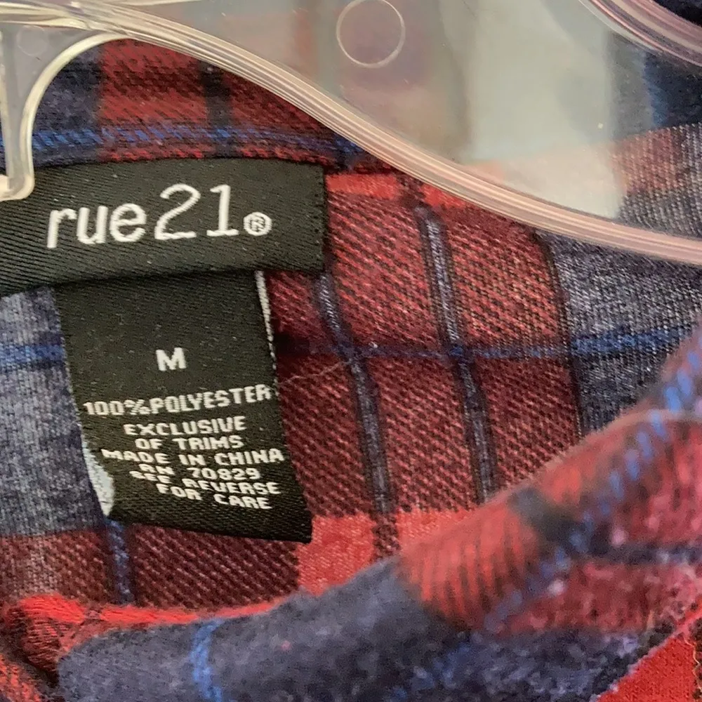 FINAL MARKDOWN LADIES’ rue21 Tunic-length Blouse (M) - Image 3