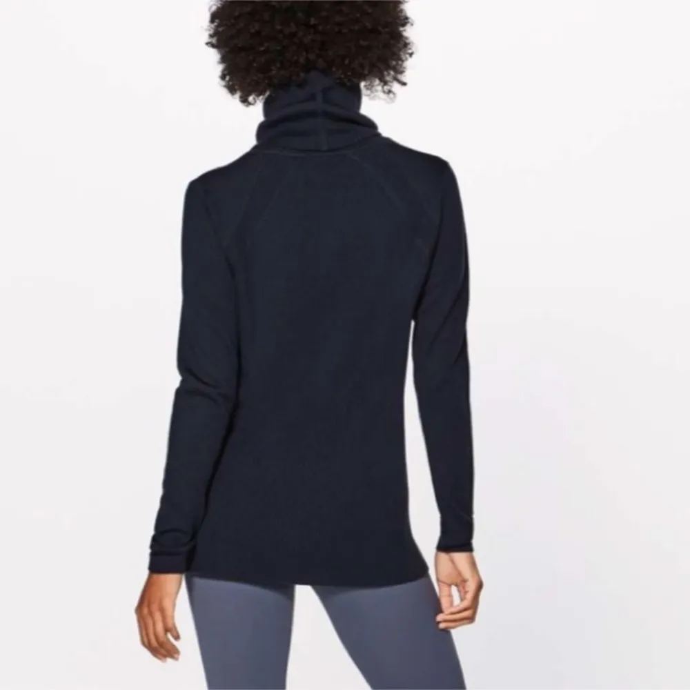 Lululemon  Sweat And Savasana Inkwell (navy blue) size 4 - Image 11
