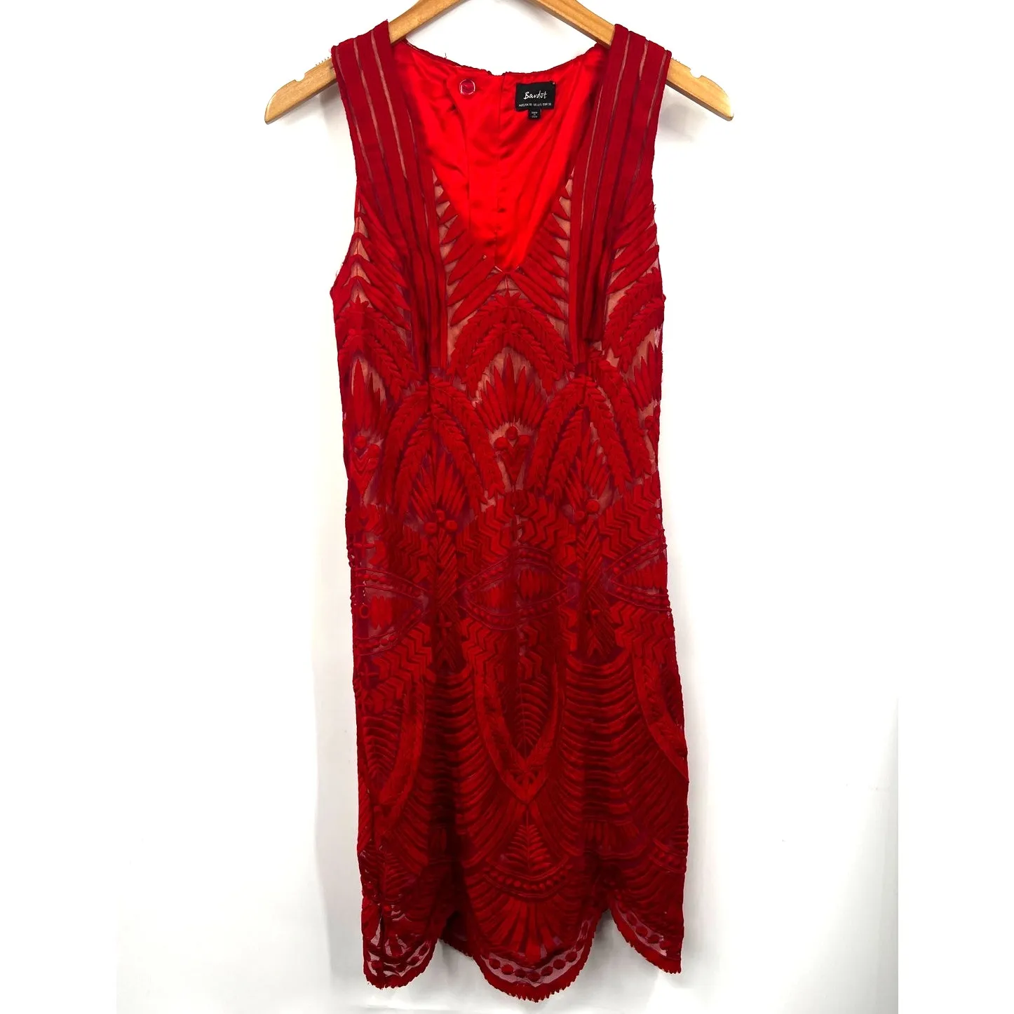 Bardot Embroidered Lace Mesh Lipstick Red Sleeveless‎ V-Neck Cocktail Dress 6 - Image 2