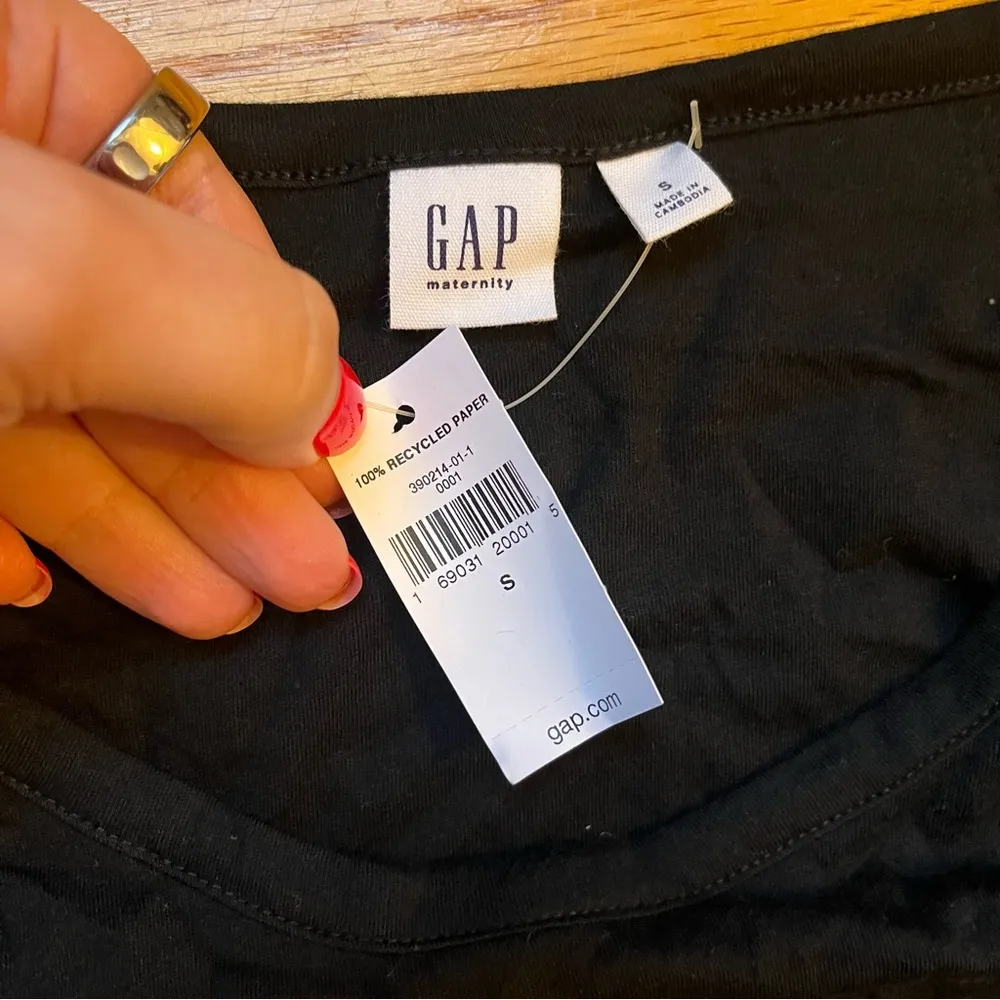 Gap Maternity black dress size small - Image 3