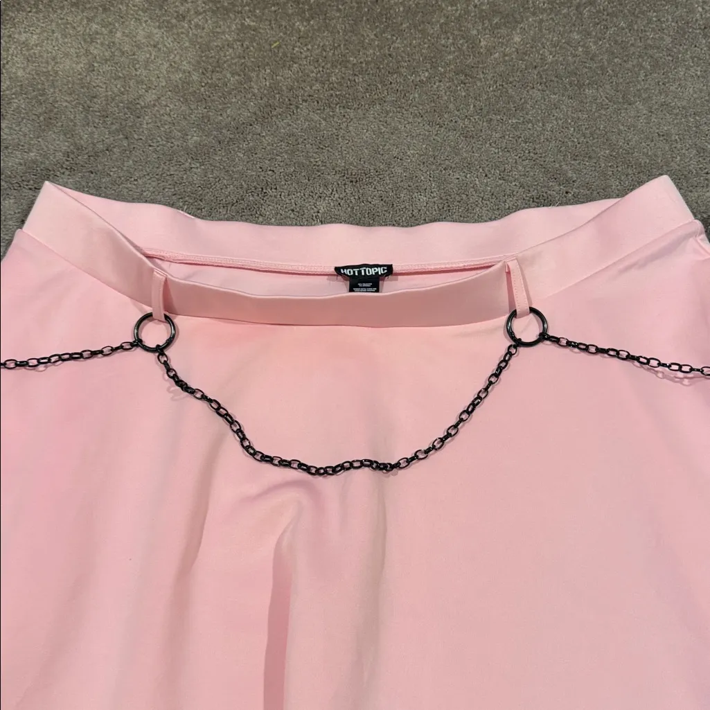 Hot Topic Pastel Pink O-Chain Skirt SIZE 4 - Image 3