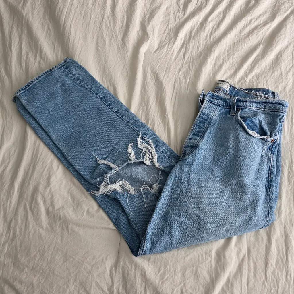 A&F The Dad High Rise Straight Leg Jeans 30/10 - Image 4