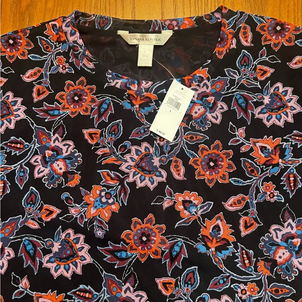 Banana Republic Long Sleeve Fitted Mesh Top in Boho Paisley Print Size Large NEW - Image 4