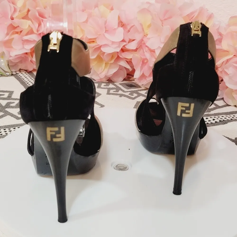 Fendi Black Platform Gold & Black Strappy Peep Toe Stilettos Size: 36.5 - Image 4