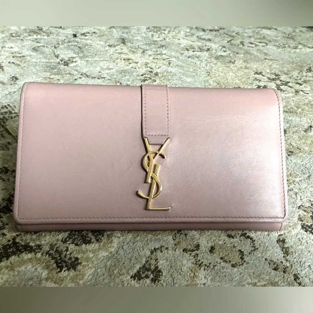 Authentic YVES SAINT LAURENT wallet🔥🔥🔥 - Image 16