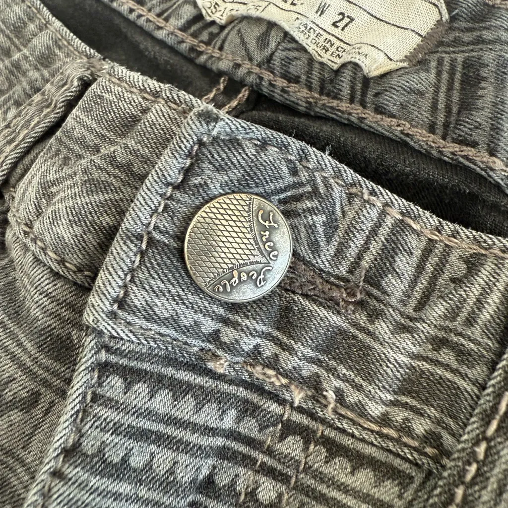 Free People Charcoal Aztec Patterned Skinny Leg Denim Stretch Boho - Image 7