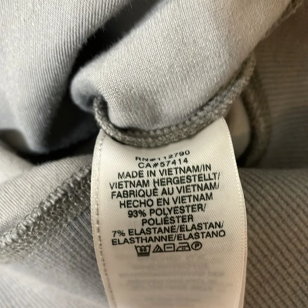 True Religion Griffin Glitter Velvet Pullover Sweatshirt size Medium - Image 11