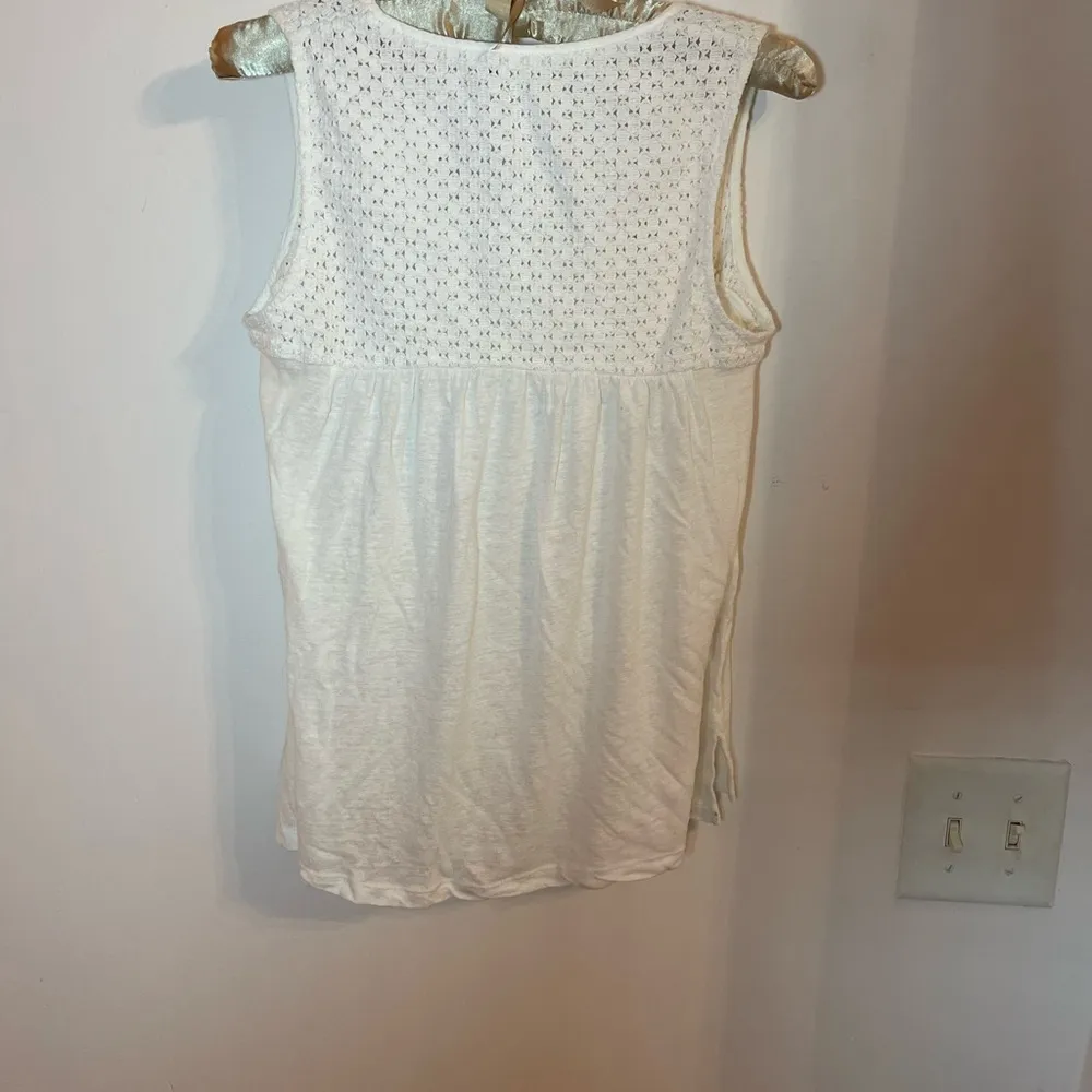 anthropologie akemi + kin collection white top sizeXS - Image 5