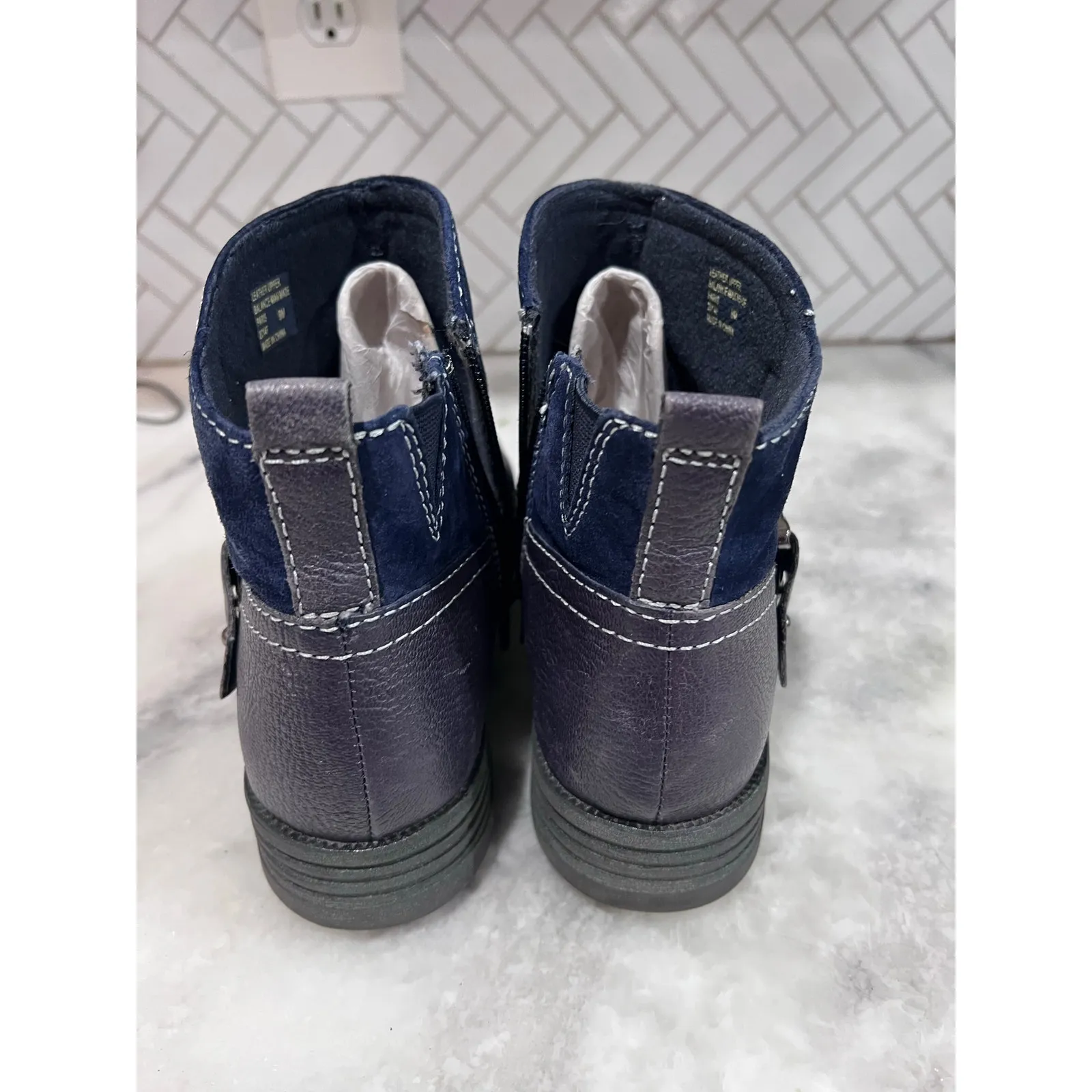 Earth Origins Paris Womens Blue Suede Zipper Ankle & Booties Boots SZ 9 - Image 2