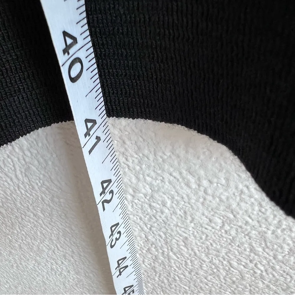 United Colors of Benetton Sleeveless Sweater Dress - Image 9