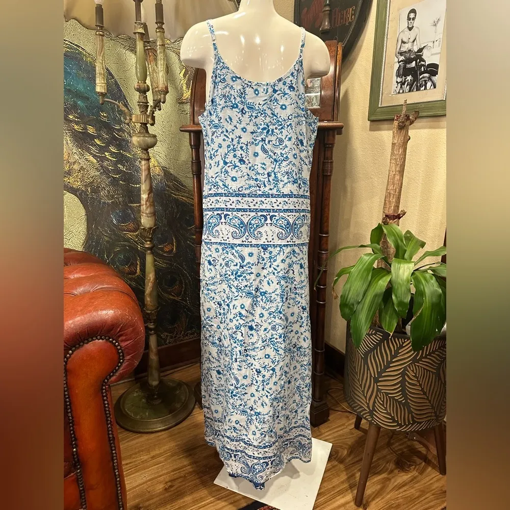 EUC World Market light weight midi dress w double fabric and side cuts Blue Size undefined - Image 4