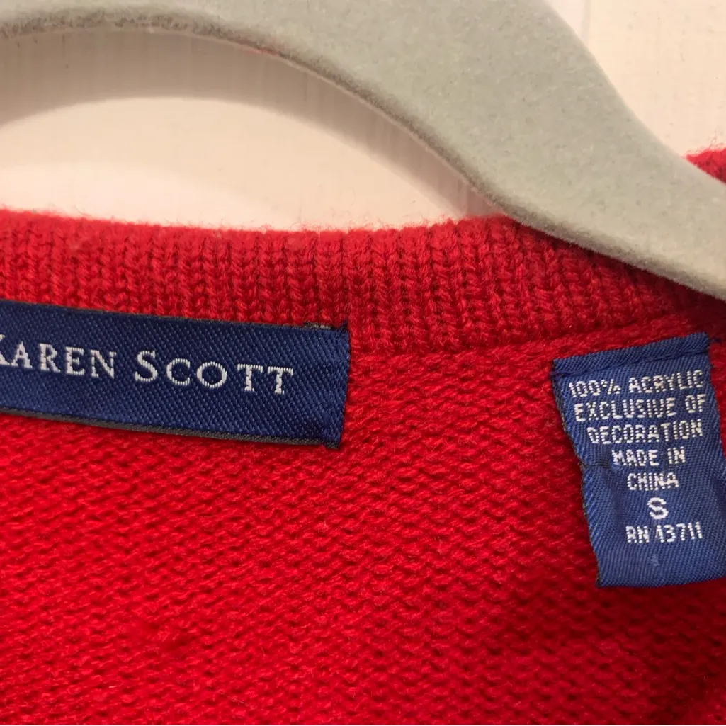 Karen Scott Christmas Holiday Whimsical Red Small Cardigan.       2361 - Image 5